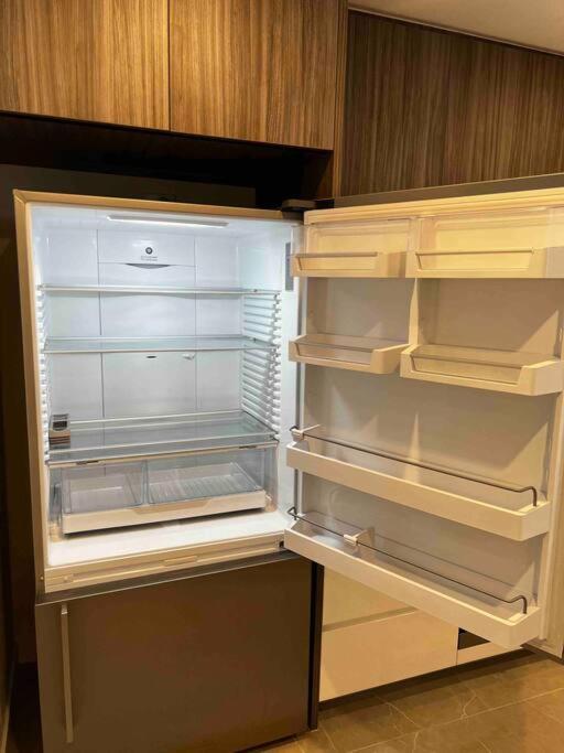 סידני Luxury 3 Bedroom Apartment In Ryde מראה חיצוני תמונה
